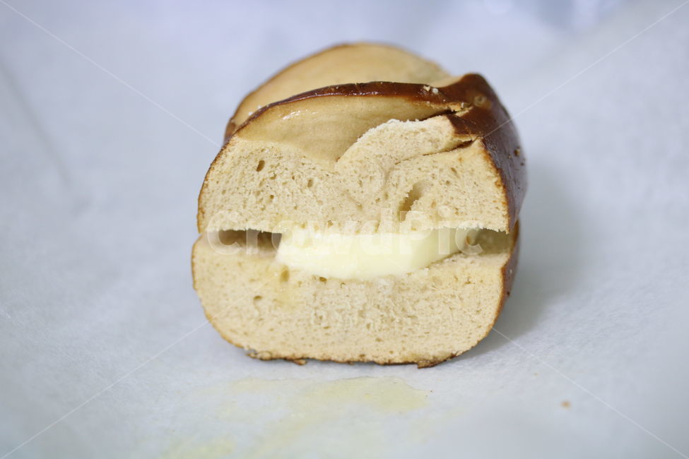 빵,디저트,음식,브렛첼,프레첼,버터,컬러,브라운,노란색,bread,dessert,color,yellow,brown,빵,bread