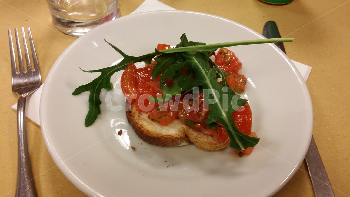 에피타이저,토마토,접시,식물,포크,음식,식재료,요리,food,cook,meal,dishes,food reserves,양식,서양음식,서양요리,western food,western dishes,western meal,western cook