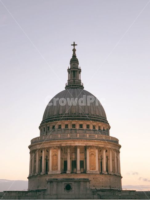 런던,유럽,야경,노을,성당,europe,sunset,night,london,england,랜드마크,landmark,tourist attraction,해외,외국,세계,foreign,oversea,world,세계랜드마크,해외랜드마크,외국랜드마크,world landmark,world tourist attraction,건축물,건물외관,exterior,building,structure,architecture,construction,dome,둥근 천장,건물