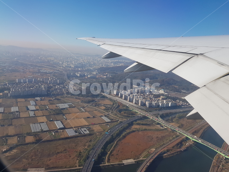 비행기날개,항공뷰,날개,하늘,비행기,교통,교통수단,traffic,transportation