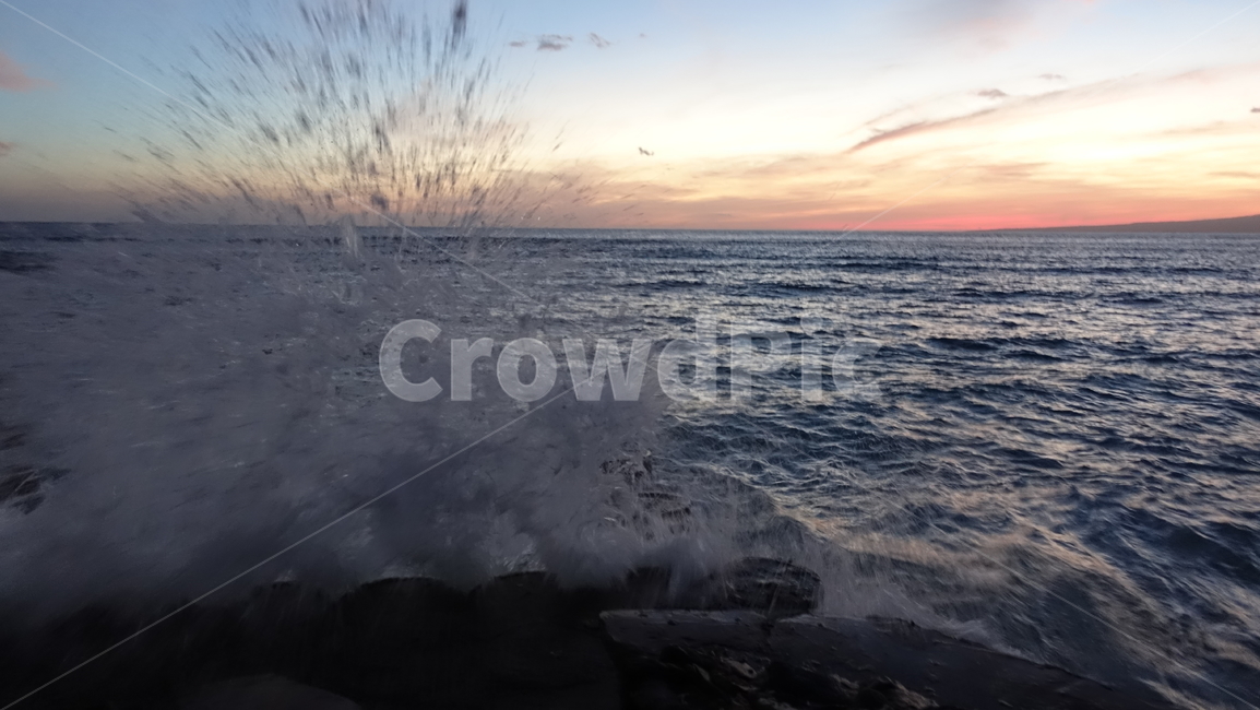 하늘,일출,바다,sky,sunset,sea,ocean,dawn,red,blue,빨강,파랑,노을,태평양,포말,파도