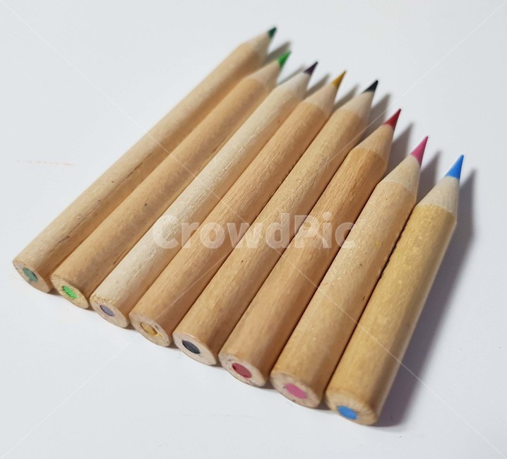 색연필,몽당연필,연필,학원,교육,coloredpencil,예술,art,사물,물건,오브젝트,thing,object,matter,학용품,문구류,사무용품,school supplies,stationery,office supplies,누끼,remove background