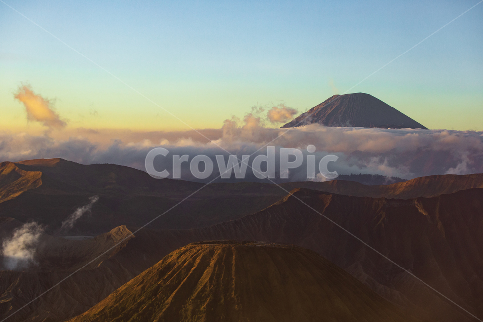 브로모,바톡,세메루,bromo,batok,semeru,분화구,화산,인도네시아,indonesia,세계,자연,nature,outdoors,옥외,산맥,산,풍경