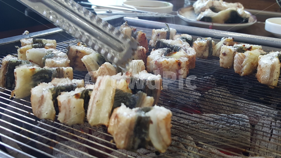 장어,장어구이,연탄구이,외식,스테미너,보양식
