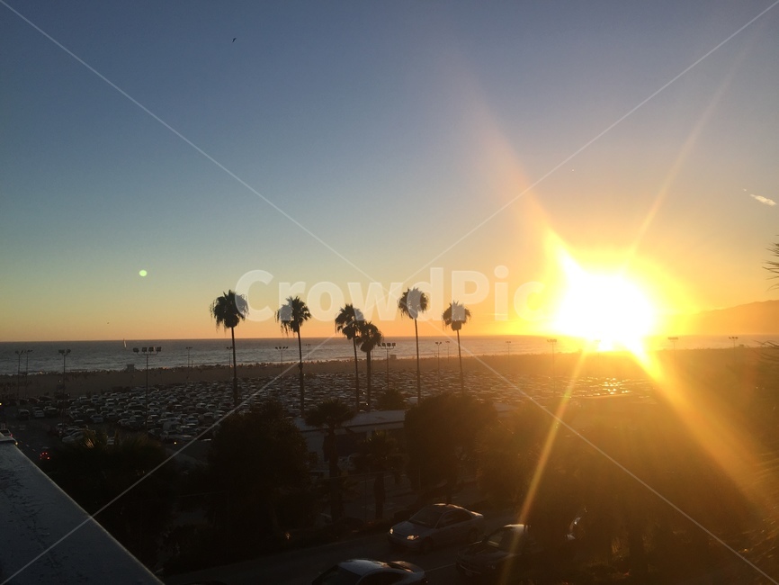 석양,캘리포니아,산타모니카,해변,야자수,주황색,파란색,노란색,california,santamonica,beach,palmtree,sunset