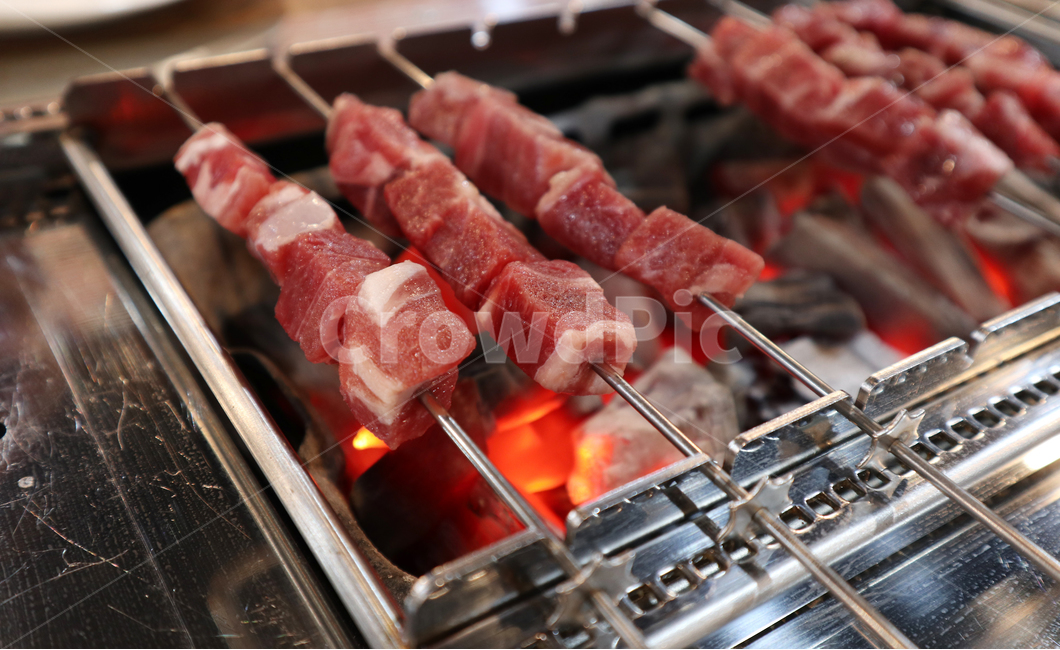 양꼬치,고기,음식,꼬치구이,술,양고기,양,ram,꼬치,안주,술안주,음식,식재료,요리,food,cook,meal,dishes,food reserves,육류,고기,meat,중식,중국음식,중화요리,chinese food,chinese dishes,chinese meal,chinese cook