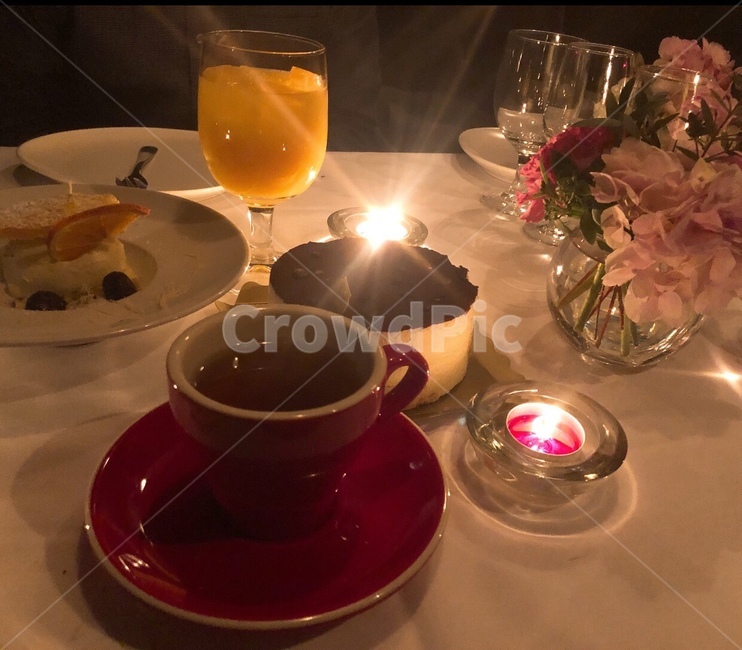 saucer,받침접시,pottery,도기류,커피,coffee,레스토랑,카페,커피,카페,coffee,cafe
