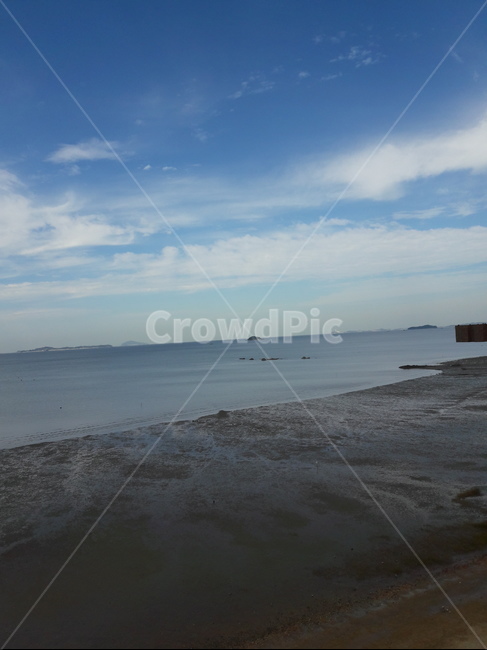 바다,하늘,구름,맑은하늘,해변,자연,풍경,nature,landscape,해변,바다,beach,sea,outdoors,옥외,shoreline,해안선,water,물