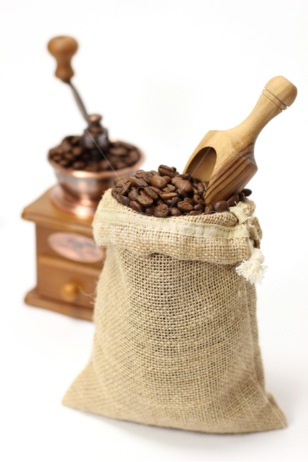 close up,Nukki,coffee sack,black,white background,hand mill,coffee bag,coffee grinder,grindstone,coffee beans,cafe,coffee,spoon,fresh,wooden spoon,Caffeine,object