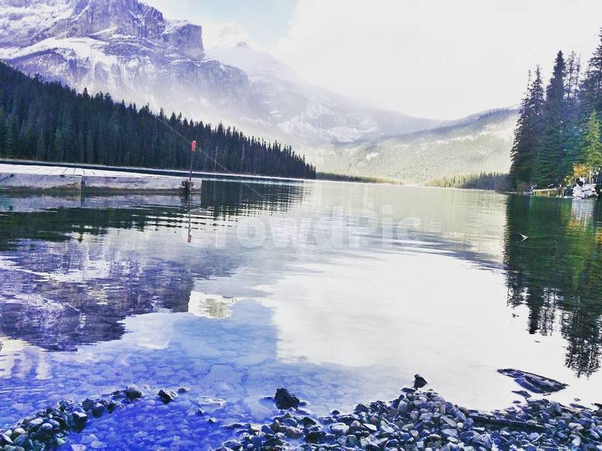 캐나다,록키산맥,에메랄드호수,emeraldlake,힐링,자연,풍경,nature,landscape,해외,외국,세계,foreign,oversea,world,세계자연풍경,해외자연풍경,외국자연풍경,world nature landscape,water,물,outdoors,옥외