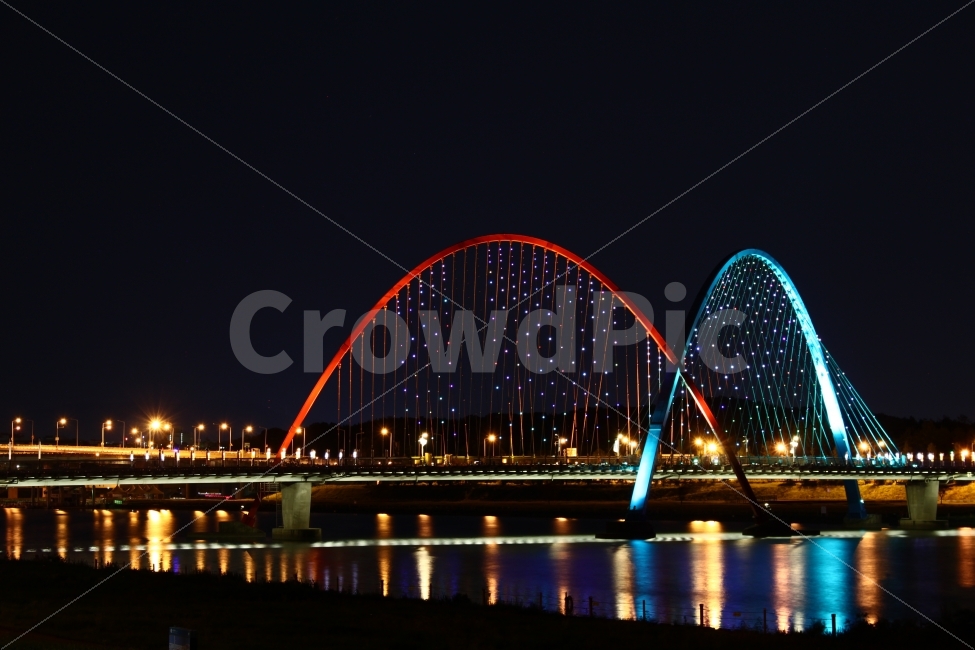 대전,daejeon,엑스포다리,야경,도시,다리,밤,도시,풍경,city,landscape,야경,밤,nightscape,night,bridge,building,건물,architecture,건축물,arch,아치,arched,아치형
