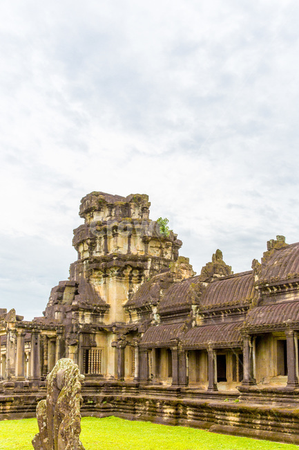 캄보디아,앙코르와트,세게문화유산,유네스코,관광지,사원,랜드마크,조각상,유산,유물,고대도시,건축물,랜드마크,landmark,tourist attraction,해외,외국,세계,foreign,oversea,world,세계랜드마크,해외랜드마크,외국랜드마크,world landmark,world tourist attraction