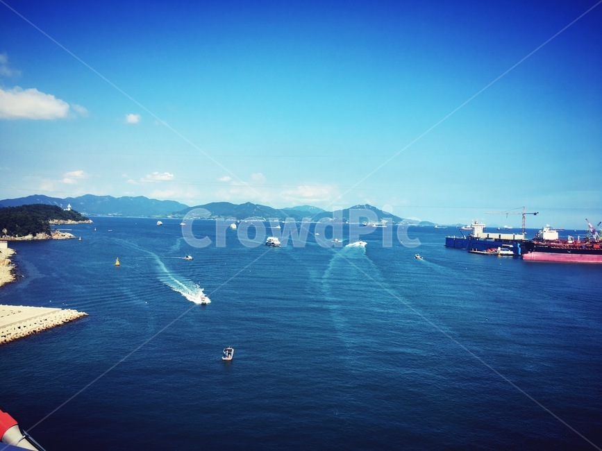 바다,구름,하늘,자연,풍경,자연,풍경,nature,landscape,outdoors,옥외,land,땅,ocean,대양,sea,water,물,shoreline,해안선,coast,연안