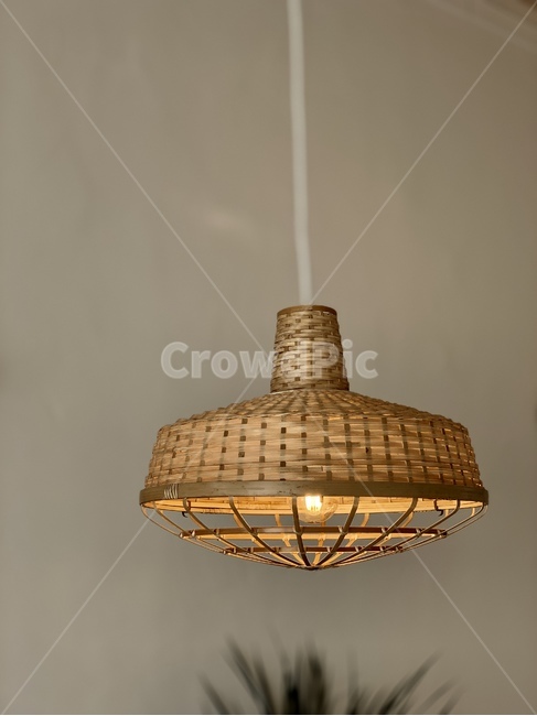 조명,빛,전등,인테리어,전구,소품,light,불빛,카페,나무,wood,나무전등,lighting,cafe,interior,감성,object,오브젝트,인테리어,실내디자인,interior design