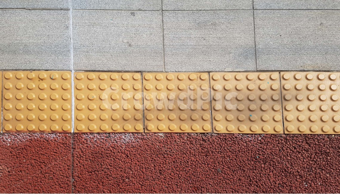 바닥,배경,경고,사인,안내,요철,빨강,노랑,길안내,길