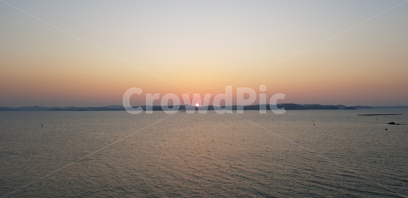 outdoors,옥외,바다,sea,sunlight,햇빛,nature,자연,flare,플레어,light,빛,노을,sunshine,sky,하늘,황혼,redsky,붉은하늘,dusk,일몰,sunset