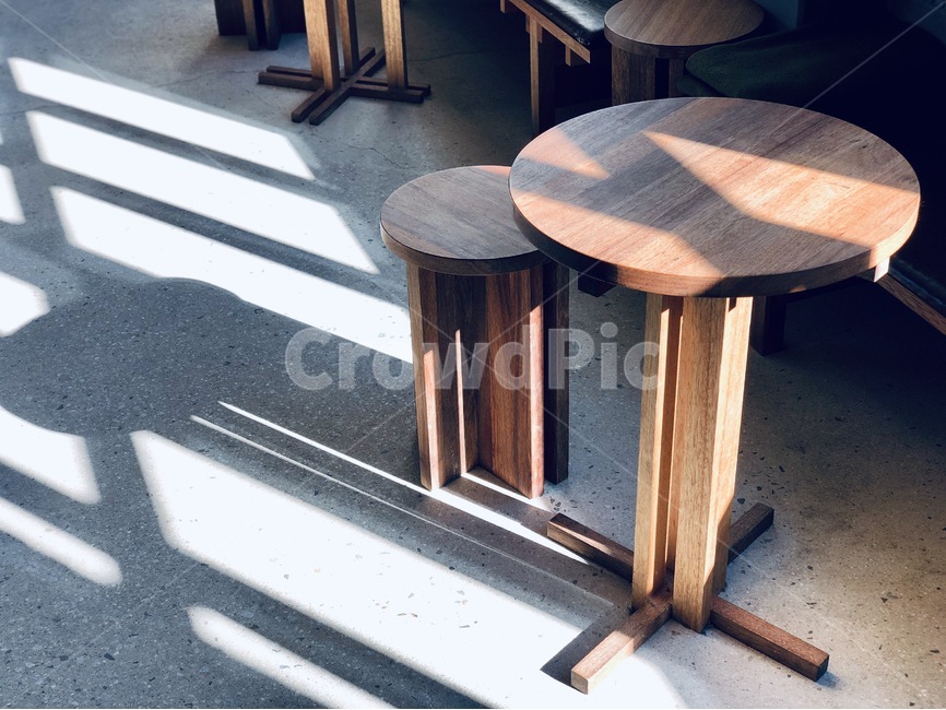 의자,테이블,빛,그림자,햇빛,인테리어,실내디자인,interior design