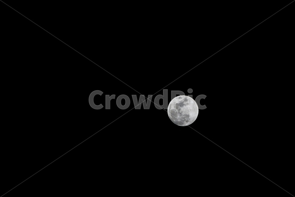 달,하늘,보름달,시골,우주,자연,풍경,nature,landscape,야경,밤,nightscape,night,흑백,모노톤,monochrome,black and white,outdoors,옥외