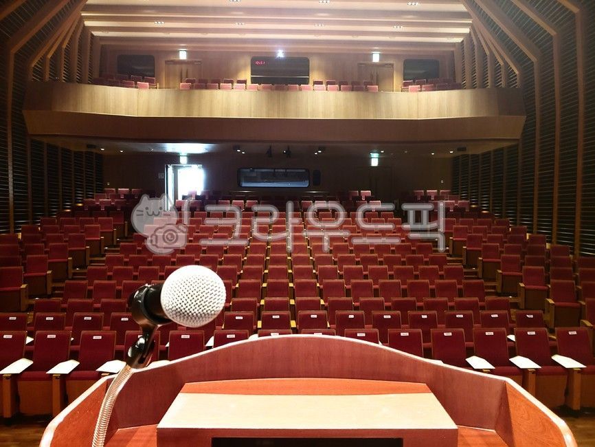 room,방,hall,theater,극장,홀,indoors,실내,auditorium,강당,interiordesign,인테리어디자인,발표