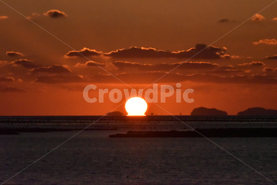 해질녘,노을,일몰,오메가,태양,해,구름,붉은노을,sunlight,햇빛,자연,풍경,nature,landscape,outdoors,옥외,dusk,황혼,sunset,dawn,새벽,sky,하늘,red sky,붉은 하늘