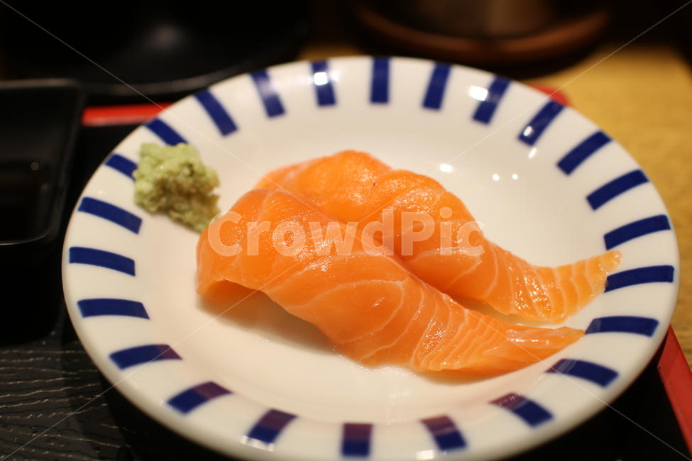 초밥,스시,연어초밥,연어스시,고추냉이,연어,일식,음식,식사,음식,식재료,요리,food,cook,meal,dishes,food reserves,일식,일본음식,일본요리,Japanese food,Japanese dishes,Japanese meal,Japanese cook