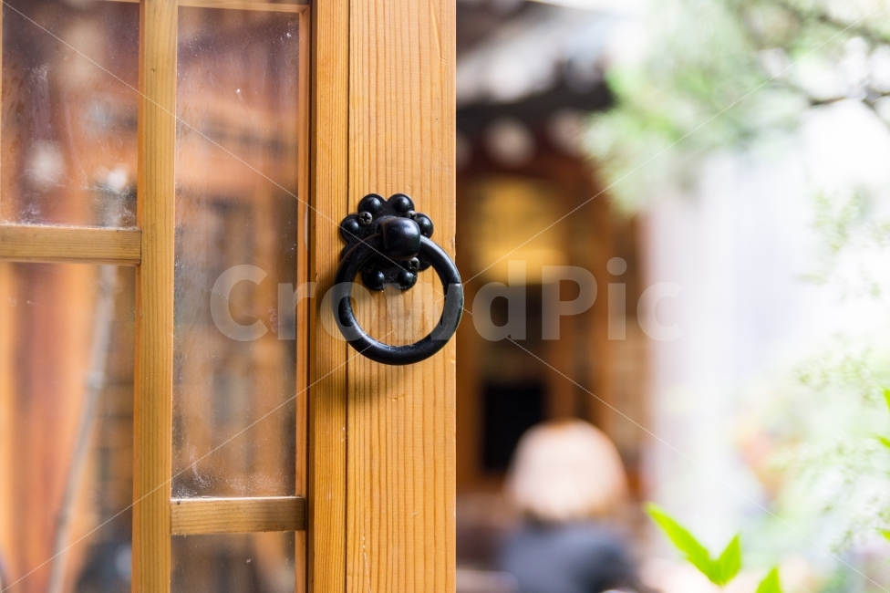 한옥,문,나무,감성사진,문고리,한국전통,한국문화,korean traditional,korean culture,감성,sensible,feeling