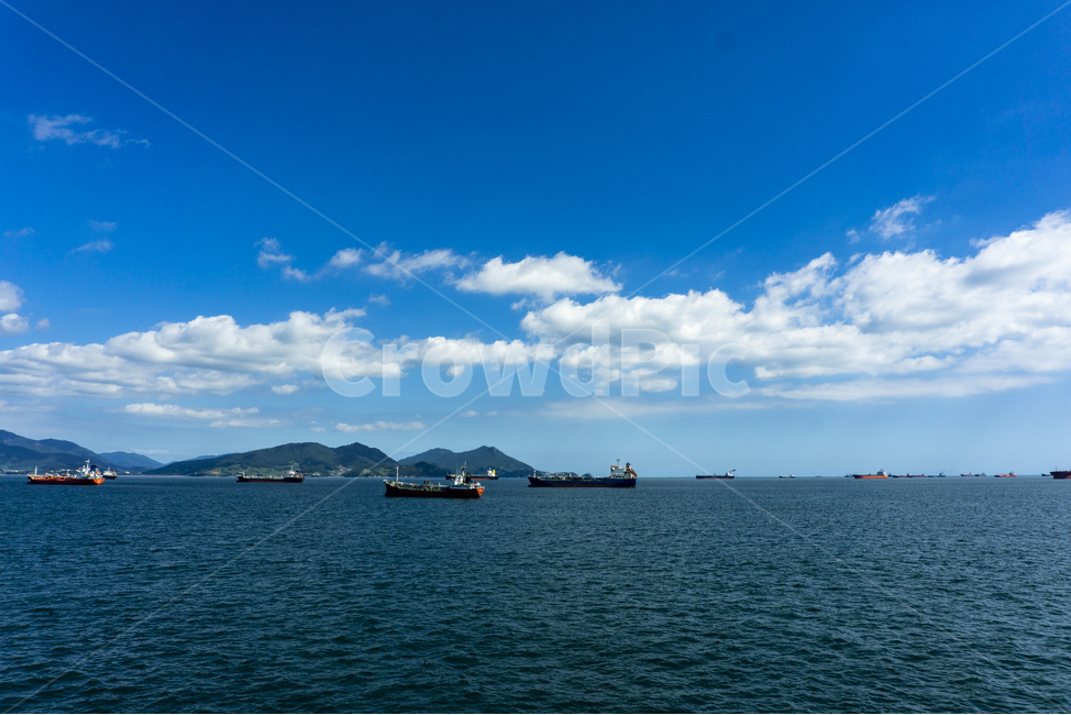 자연,nature,빛,water,물,ocean,sea,대양,바다,구름,파란,cloud,해안,해안선,푸른하늘,sky,자연,풍경,nature,landscape