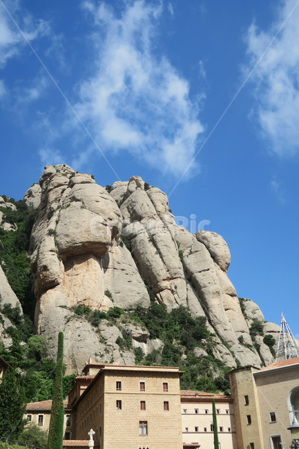 nature,자연,outdoors,옥외,cliff,낭떠러지,몬세라트,motnserrat,스페인,españa,spain,바위,rock,암석,산,mountain