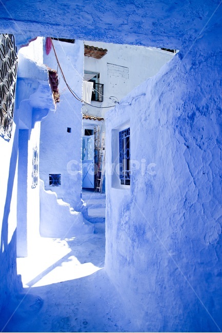 골목길,모로코,쉐프샤우엔,파란이미지,파란색,파랑색,푸른색,골목사진,길사진,마을사진,모로코여행,아프리카여행,파란페인트,파랑이미지,빛,그림자,해외,외국,세계,foreign,oversea,world,색깔,색상,색채,색감,color sense,color sensitivity,feeling of color,건축물,건물외관,exterior,building,structure,architecture,construction