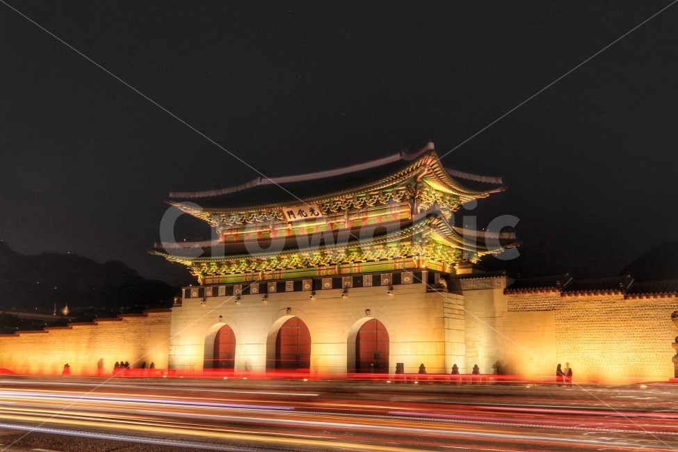 경복궁,장노출,야경,궁,가을,밤,야경,밤,풍경,nightscape,night,landscape,한국전통,한국문화,korean traditional,korean culture,랜드마크,landmark,tourist attraction,한국랜드마크,한국관광지,한국명소,korea landmark,korea tourist attraction,색깔,색상,색채,색감,color sense,color sensitivity,feeling of color,교통,교통수단,traffic,transportation,architecture,건축물,pagoda,탑,shrine,신사,building,건물,worship,예배,temple,신전