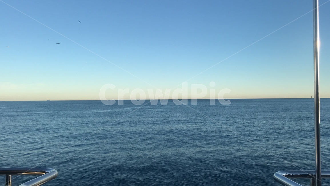 바다,하늘,바다위,유람선위,맑은날씨,풍경,분위기,감성,자연,풍경,nature,landscape,sky,horizon,수평선,outdoors,옥외