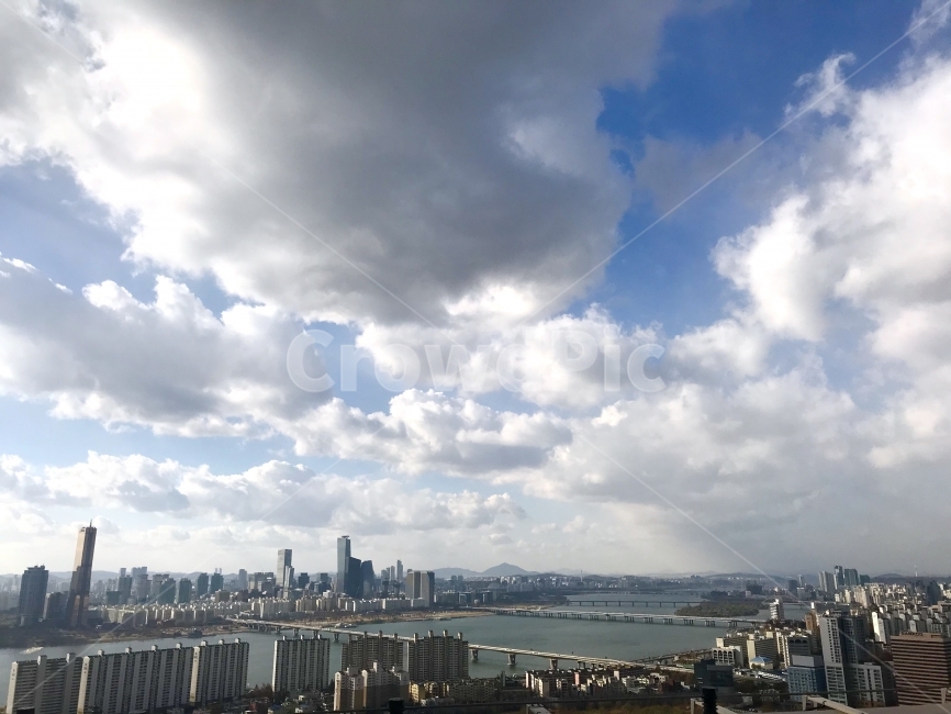 한강,옥상,하늘,구름,건물,배고품,경치,풍경,도시,풍경,city,landscape,한국도시풍경,한국도시경관,korea cityscape,nature,자연,outdoors,옥외,weather,날씨,시티,town,metropolis,중심지,urban,어반,building