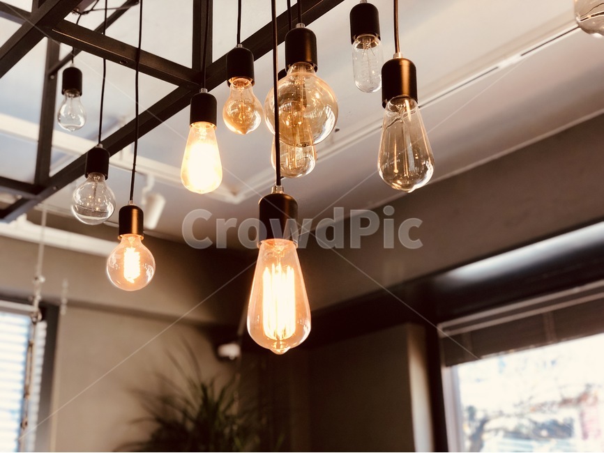 전구,전등,불빛,빛,전선,인테리어,실내디자인,interior design