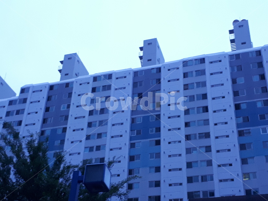 건물,색감,새벽,배경,파란색,건축물,건물외관,exterior,building,structure,architecture,construction