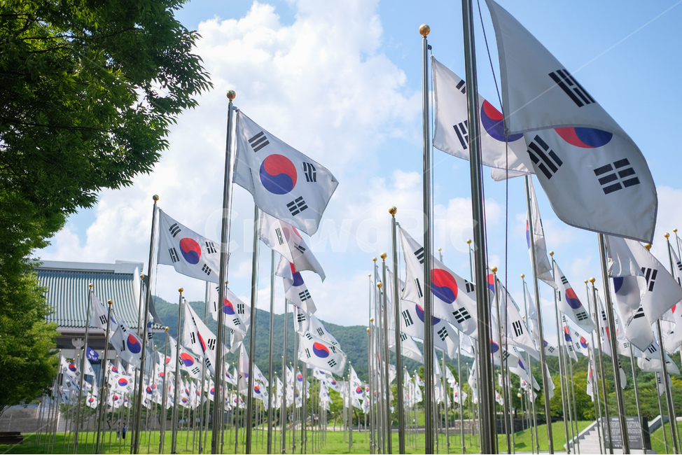 태극기,국기,깃발,상징,독립,한국,flag,symbol,기념일,축하,anniversary,congratulation,celebrate,celebration