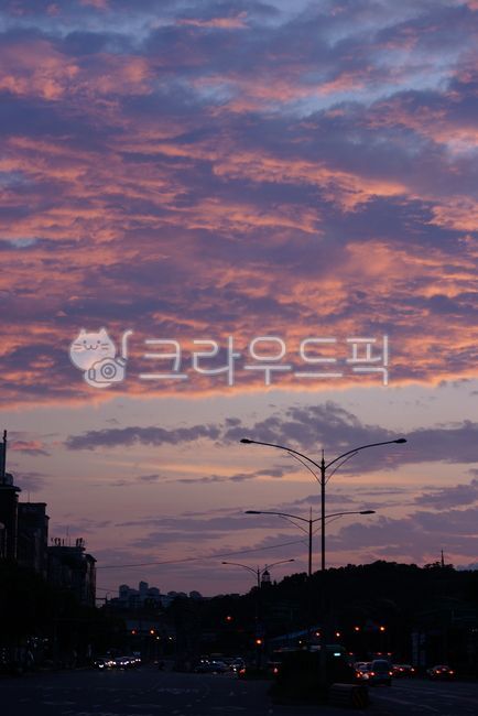 sky,cloud,red sky,Seoul Sky,sunset
