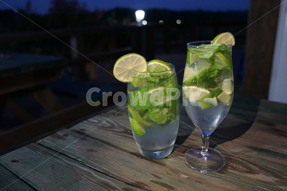 mojito,알코올,drink,칵테일,모히또,alcohol,음주,cocktail,마실것,beverage,lime,mint