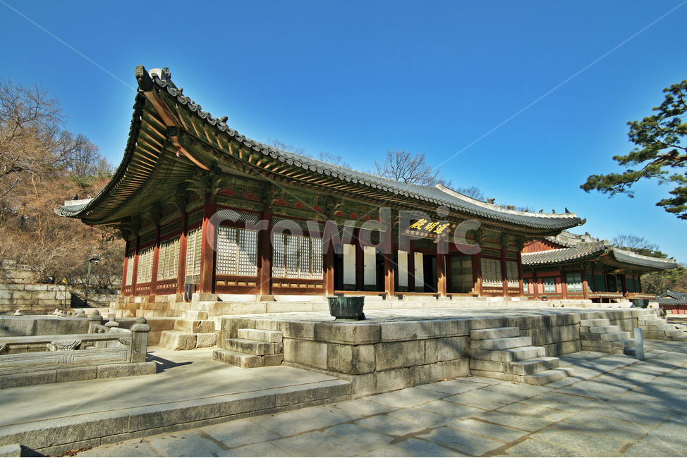 통명전,보물제818호,창경궁,월대,내전,왕비침전,전각,기단,고건축,한국전통,한국문화,korean traditional,korean culture,건축물,건물외관,exterior,building,structure,architecture,construction