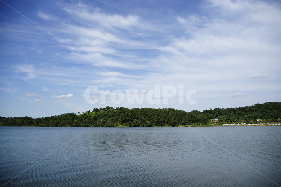 water,옥외,물,nature,자연,outdoors,남한강,충주,하늘,구름,맑은날,밝은날,여름,강변,파랑,탄금대,중앙탑공원,충북,숲,언덕,산