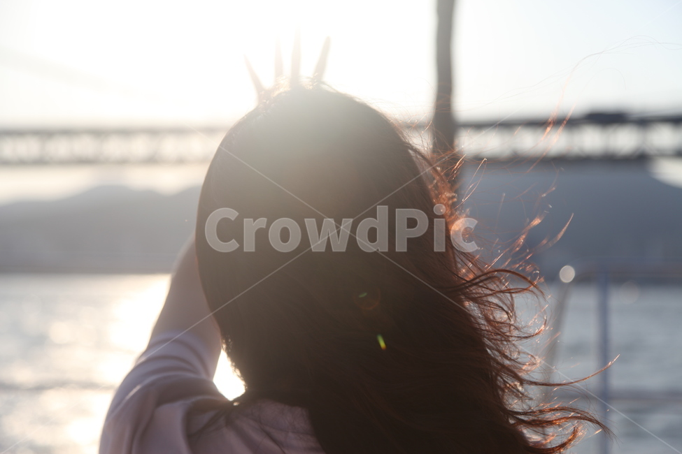 뒷통수,바다를보며,여름,감성,사람,사람,인물,인간,human,person,여성,여자,woman,female,lady,감성,sensible,feeling,휴식,힐링,rest,relaxation,healing