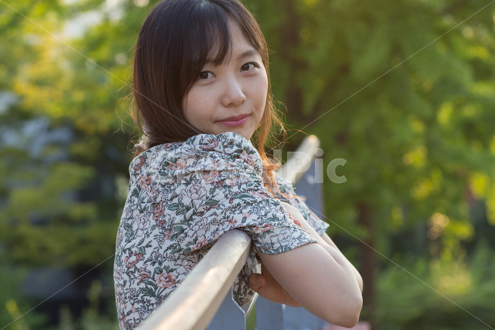 한국,여대생,아름답다,웃음,학생,대학교,젊음,여성,한사람,라이프스타일,여성,여자,woman,female,lady