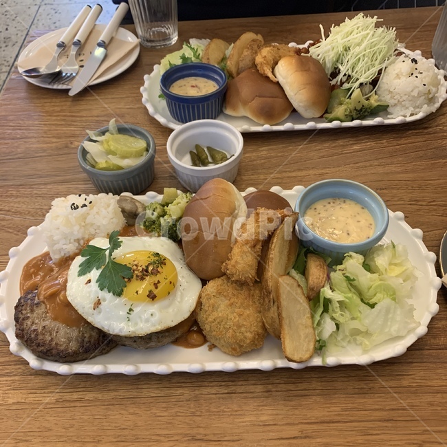 브런치,brunch,점심,스테이크,요리,음식,meal,food