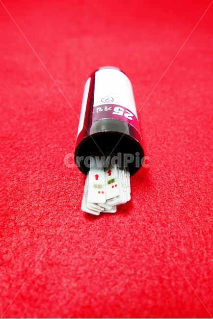 혈당측정기,검사지,시료,혈당체크,혈당검사,계측기,테스터기,기구,당체크,피,사혈,컨트롤,시스템,통제,질병,질환,장비,건강,보건,주입,life,라이프,목숨,생명,측량,측정,의과,의료,의학,외과,모니터,테스트,도구,기기,연장,당,당뇨,혈,혈당,체크,검사,피검사,당검사,수치,당뇨병,한방울,접촉,채취,계측,건강,헬스웨어,헬스케어,healthware,health care,의료,의학,병원,medical,hospital,clinic,사물,물건,오브젝트,thing,object,matter