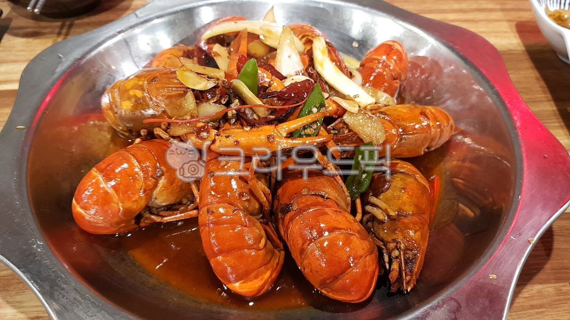 Mara Lungsha,Stirfried crawfish,Mara,lobster,stirfry,Chinese food,freshwater crayfish