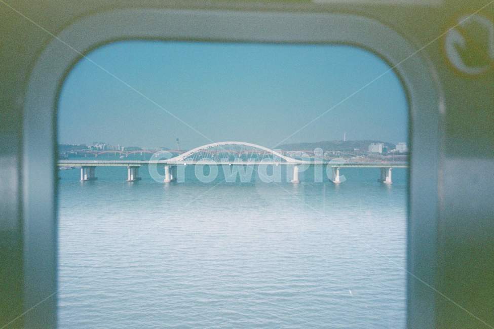 한강,양화대교,서울,필름,필름사진,빈티지필름,지하철,감성,감성사진,film,감성,sensible,feeling,교통,교통수단,traffic,transportation,building,건물,architecture,건축물