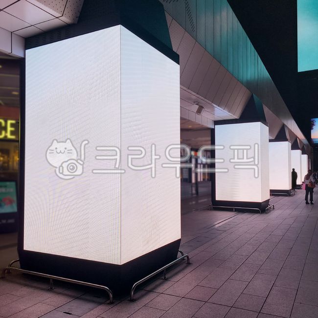 ad,display,sign,billboard,building,mockup,subway,public,public interest,advertisement,atl,btl,did,advertise