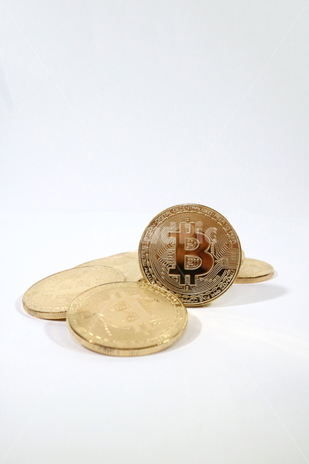 digital,Nukki,Bitcoin,economy,virtual currency,cryptocurrency,password,bank,gold coin,money,blockchain,online,currency,finance,coin,object