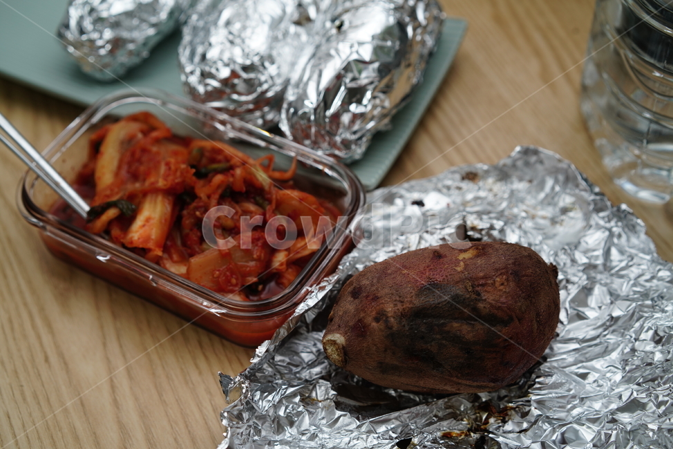 군고구마,고구마,간식,음식,food,먹방,겨울,식물,먹거리,작물,식재료,음식,식재료,요리,food,cook,meal,dishes,food reserves