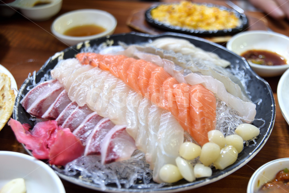 회,모듬회,생선회,음식,요리,음식,식재료,요리,food,cook,meal,dishes,food reserves,수산물,해산물,fishery products,seafood
