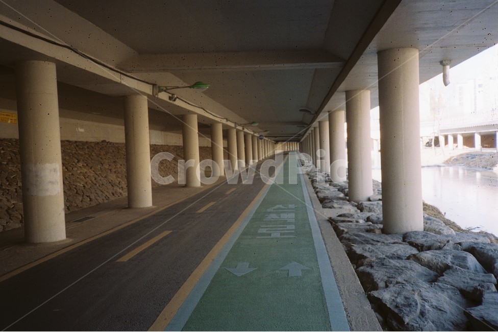 필름카메라,감성사진,산책로,다리,길,건축물,건물외관,exterior,building,structure,architecture,construction